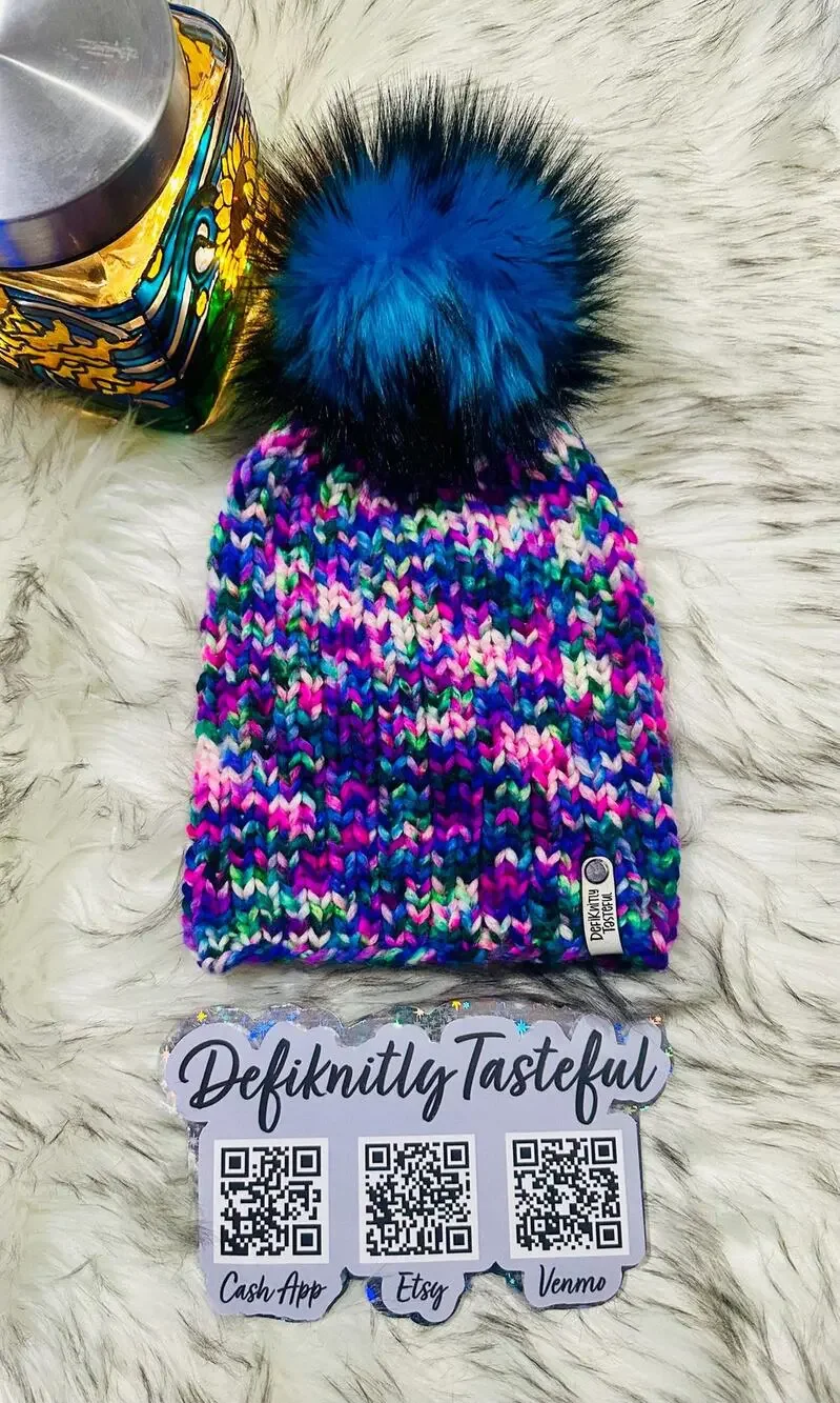 Hand Knit Merino Wool Beanie: Bulky Chic Hat with Faux Fur Pom